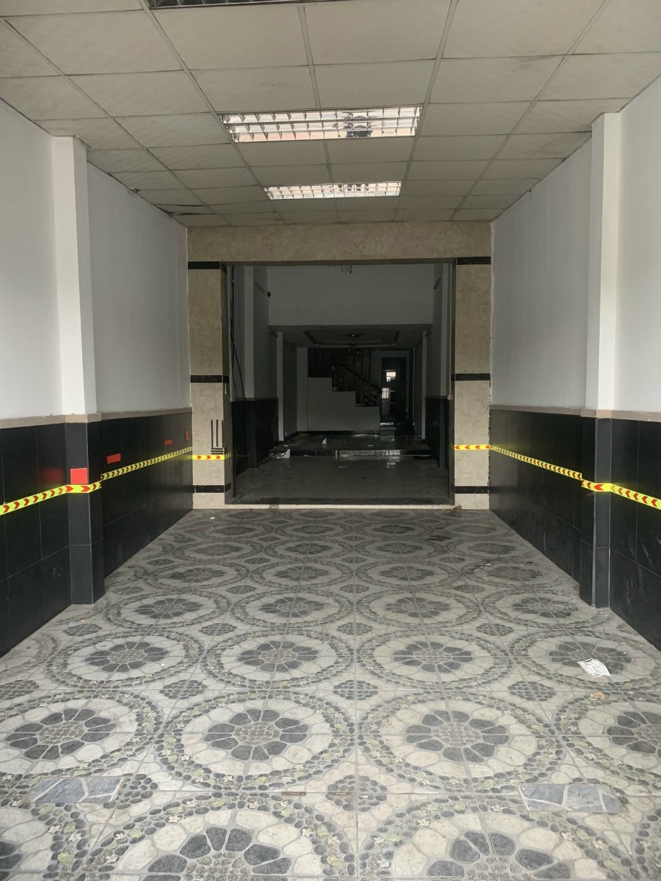 Cho thuê nhà mặt tiền kinh doanh Trần Xuân Soan p Tân HƯng Quận 7.DT:4x22 trệt 1 lầu 4pn.Giá:18tr/th