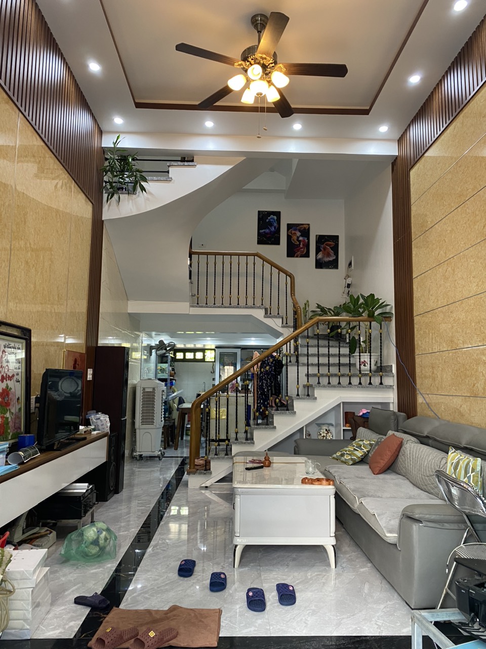 Bán nhà ngõ 263 Lạch Tray, mặt ngõ thông, 3.5 tầng độc lập GIÁ 2.8 tỉ