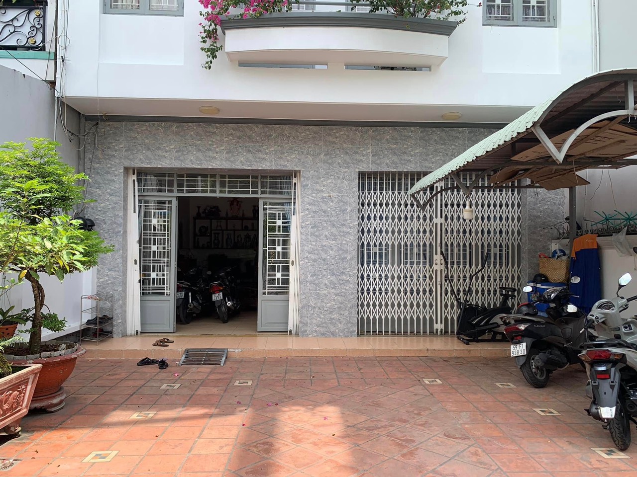 BÁN NHÀ 3 TẦNG-200m2- KẾ THCS PHAN ĐĂNG LƯU- CHỈ 16TYXXX- TIỆN Ở VÀ KINH DOANH, XÂY DỰNG CHDV, KHÁCH SẠN...