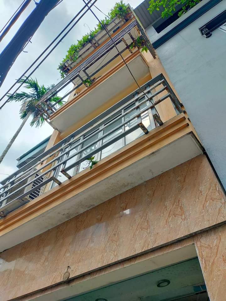 Bán nhà Thượng Thanh Long Biên 41m2, giá 3,5 tỷ