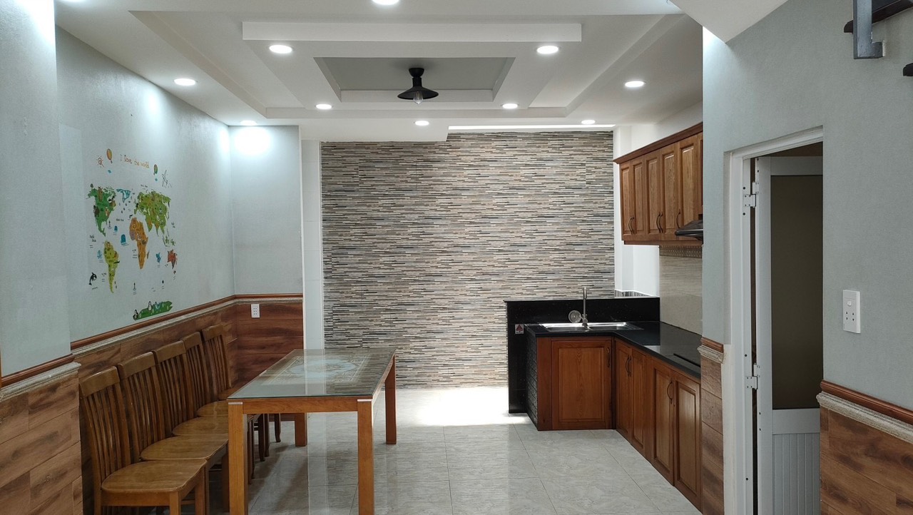 Bán nhà HXH -10m gần Gò Dầu quận Tân Phú 4 x 14m chỉ 4ty7 còn TL