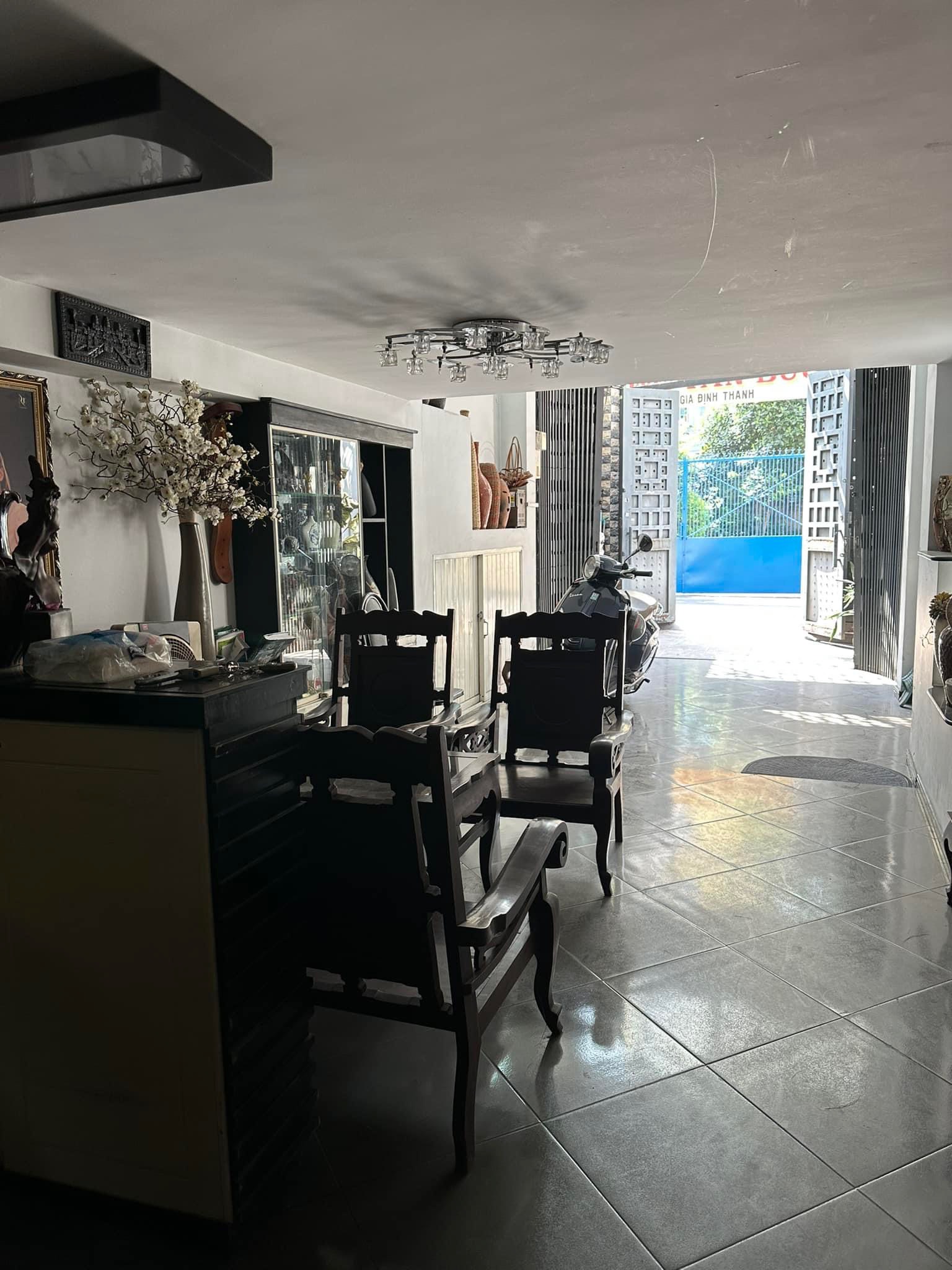 Mặt tiền KD, lô góc Nguyễn Văn Trỗi, không lộ giới, gara 7 chỗ, nở hậu, 68m2, nhỉnh 9 tỷ