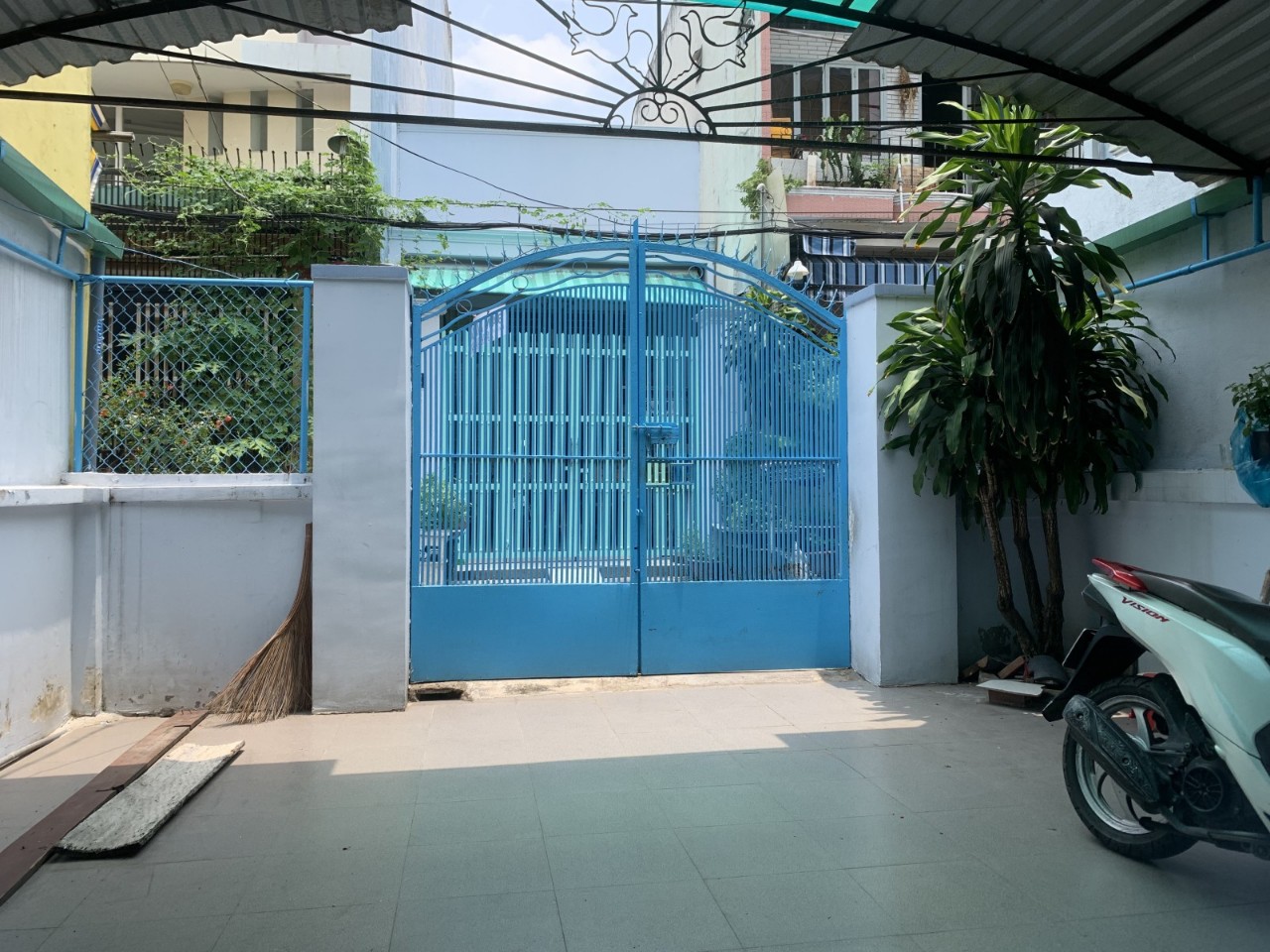 Cần bán gấp nhà hẻm Xe hơi Hòa Bình Hiệp Tân Tân Phú 5,4x20