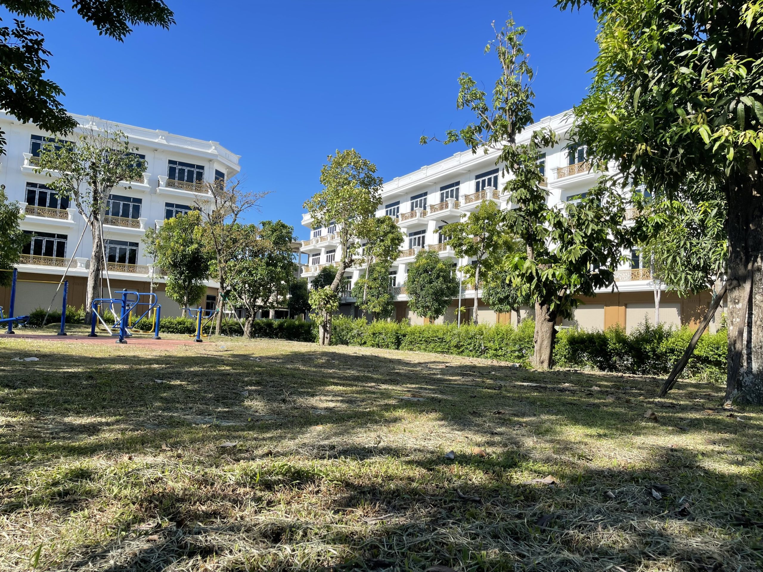 THANH TOÁN 2,2 TỶ. NHẬN SỔ CHÍNH CHỦ NGAY. KĐT XUÂN HƯNG, TP.THANH HÓA