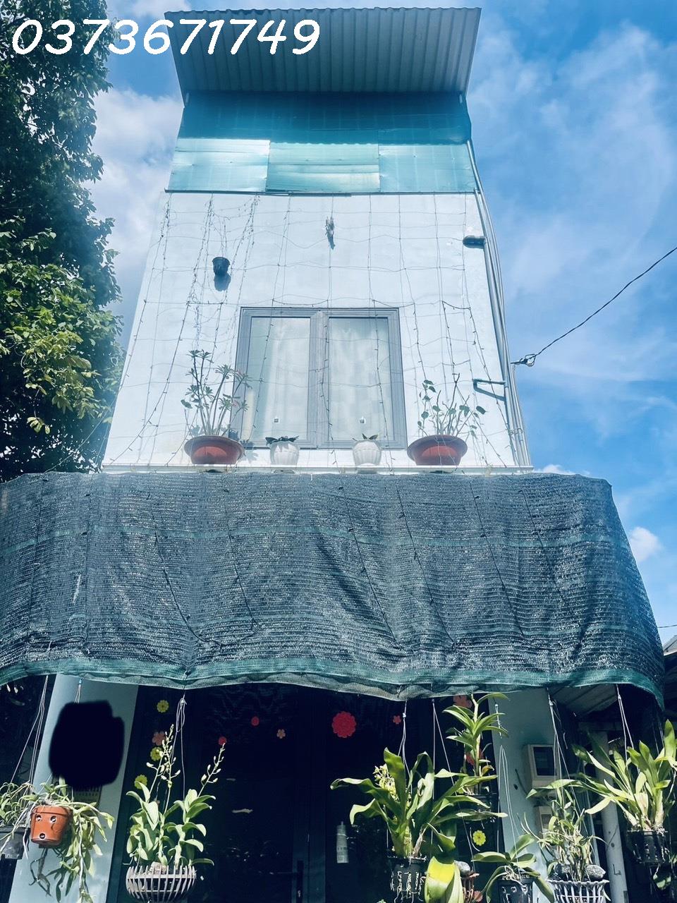 Bán nhà Linh Trung - 3 Tầng - 2 tỷ