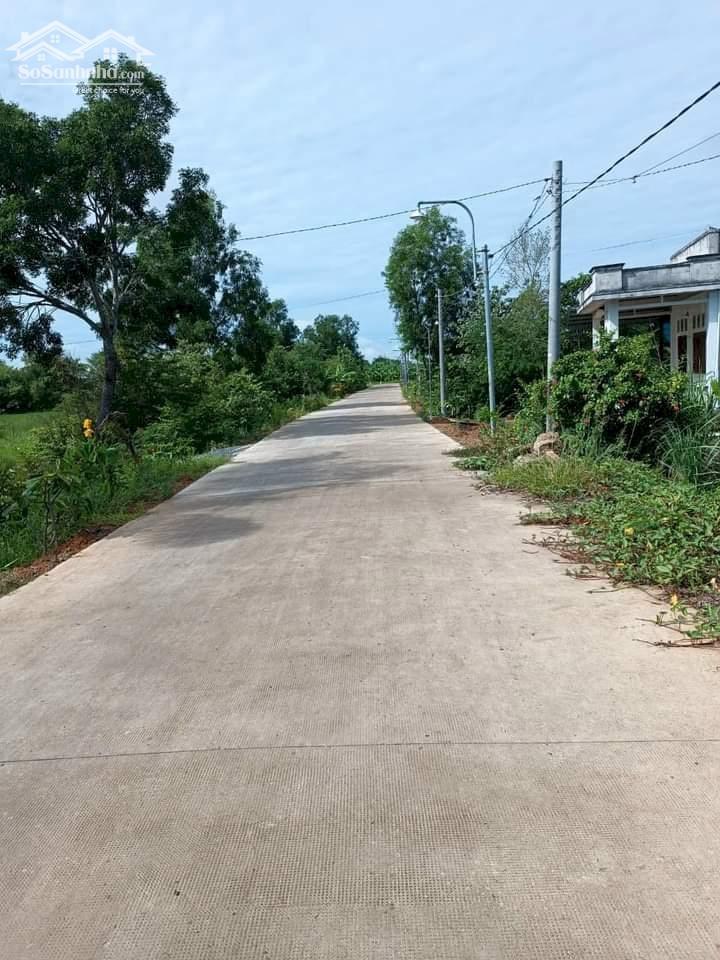 Chính Chủ Cần Bán Nhà Diện Tích Rộng tại Long An