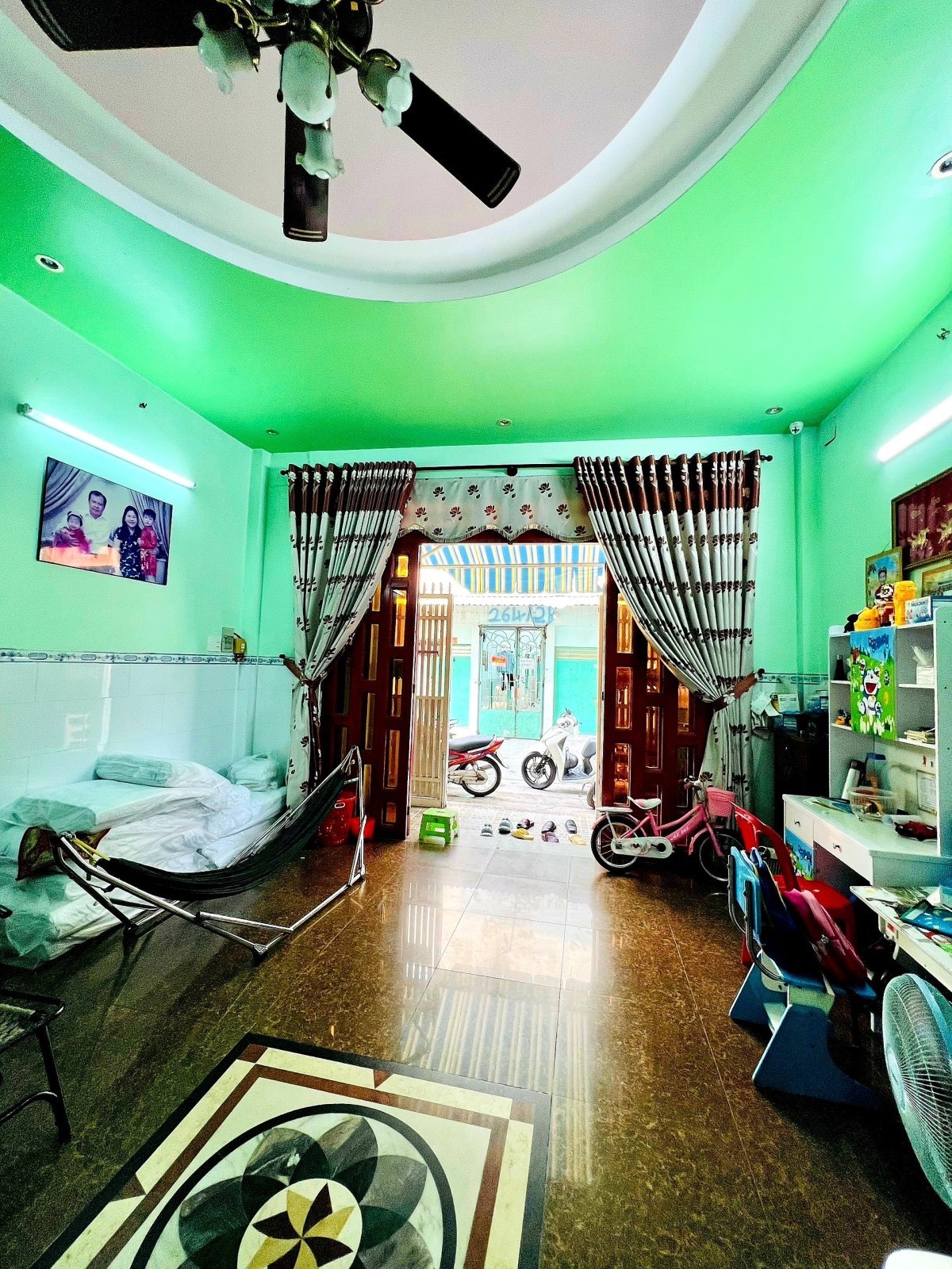 CHỈ 4.X TỶ CÓ NGAY NHÀ LẠC LONG QUÂN 57M2 3 TẦNG MỚI HXH