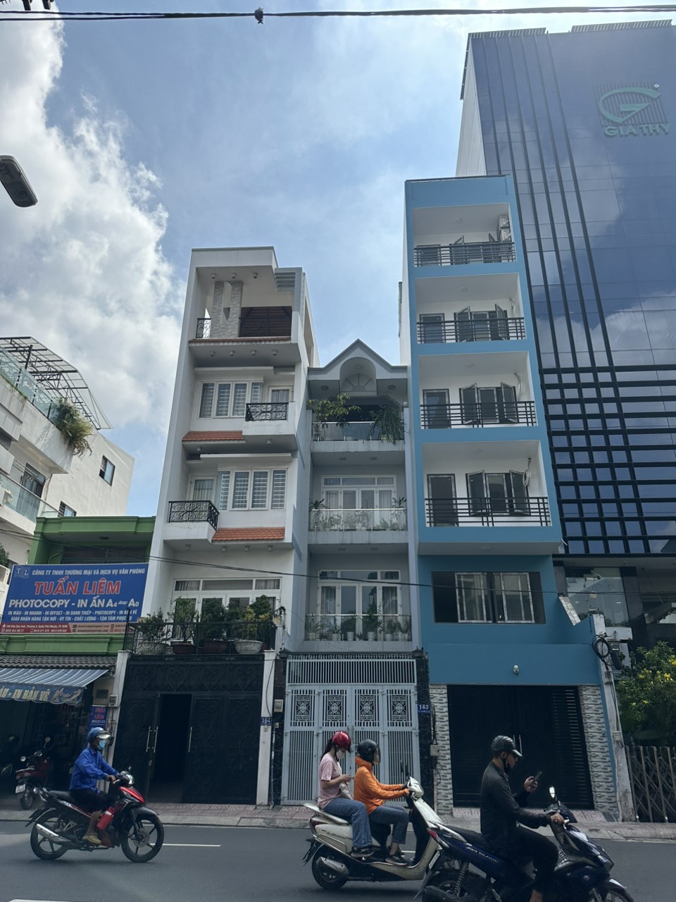 BÁN NHÀ MẶT TIỀN NGUYỄN GIA TRÍ - D2 PHƯỜNG 25 QUẬN BÌNH THẠNH GIÁ 22,5 TỶ