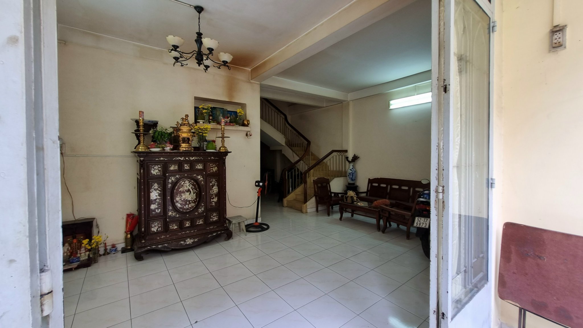 Bán gấp nhà 103m2 đường Bùi Viện, PNL, Quận 1