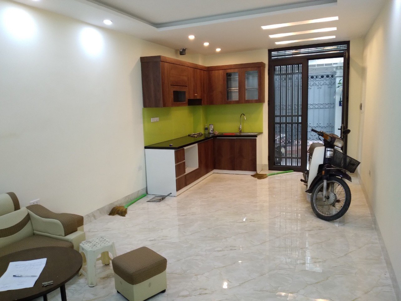 Cho Thuê Phòng Khép Kín Tại Ngõ 82 Yên Lãng – Thái Hà Vào Ở Ngay