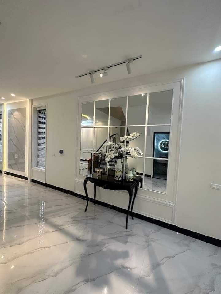 BÁN NHÀ NGUYỄN VĂN CỪ, LONG BIÊN, HÀ NỘI,