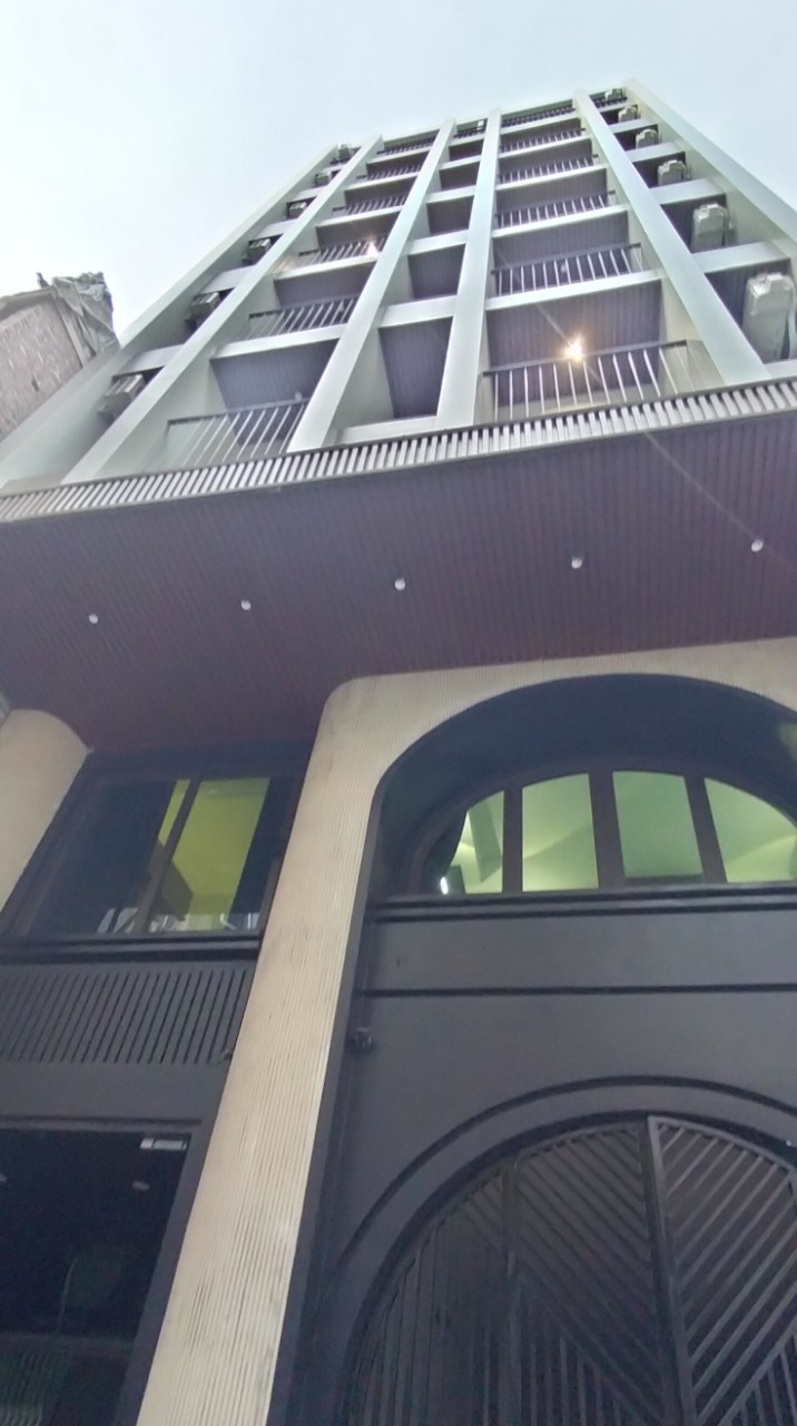 CCMN ĐH Công Nghiệp 115m2- 8 tầng TM, ô tô, D.thu 1.2tỷ/năm 11.7tỷ