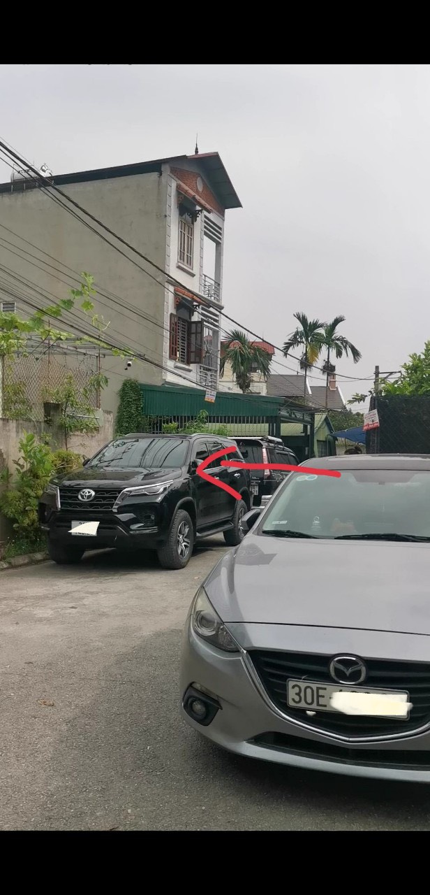 Bán gấp 160m2, MT 10m Đông Dư, Gia Lâm. Đường 6m ô tô chạy. giá 46Tr/m2.