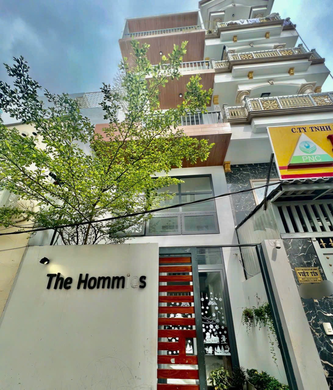 Bán Căn hộ dịch vụ đường Quang Trung hẻm xe hơi Gò vấp