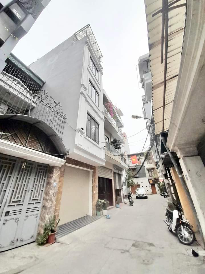 Bán Nhà Lâm Hạ Long Biên Hà Nội ô tô vào nhà , kinh doanh...