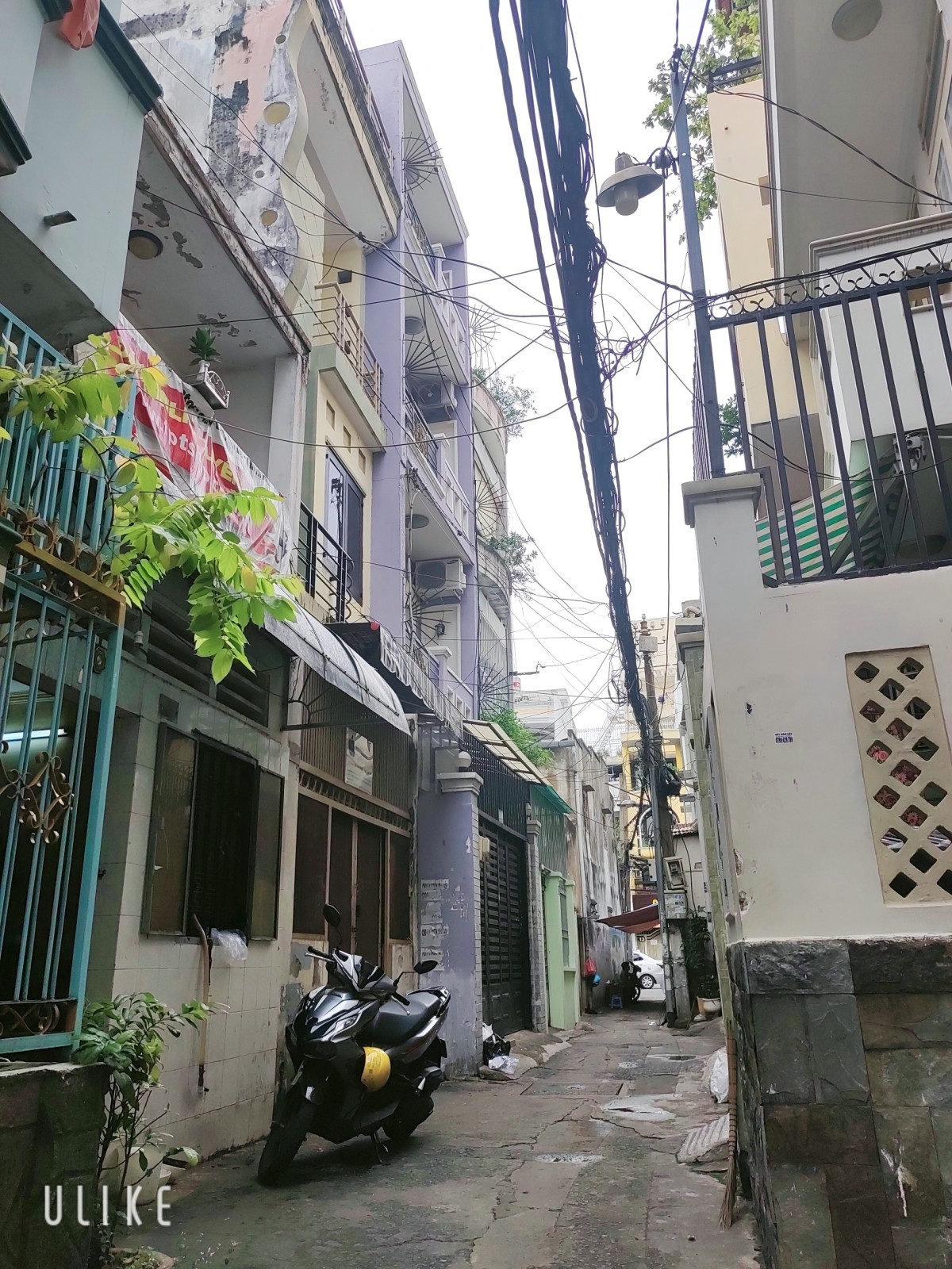 Bán Nhà , Đường Huỳnh Văn Bánh, phường 15, Quận Phú Nhuận.