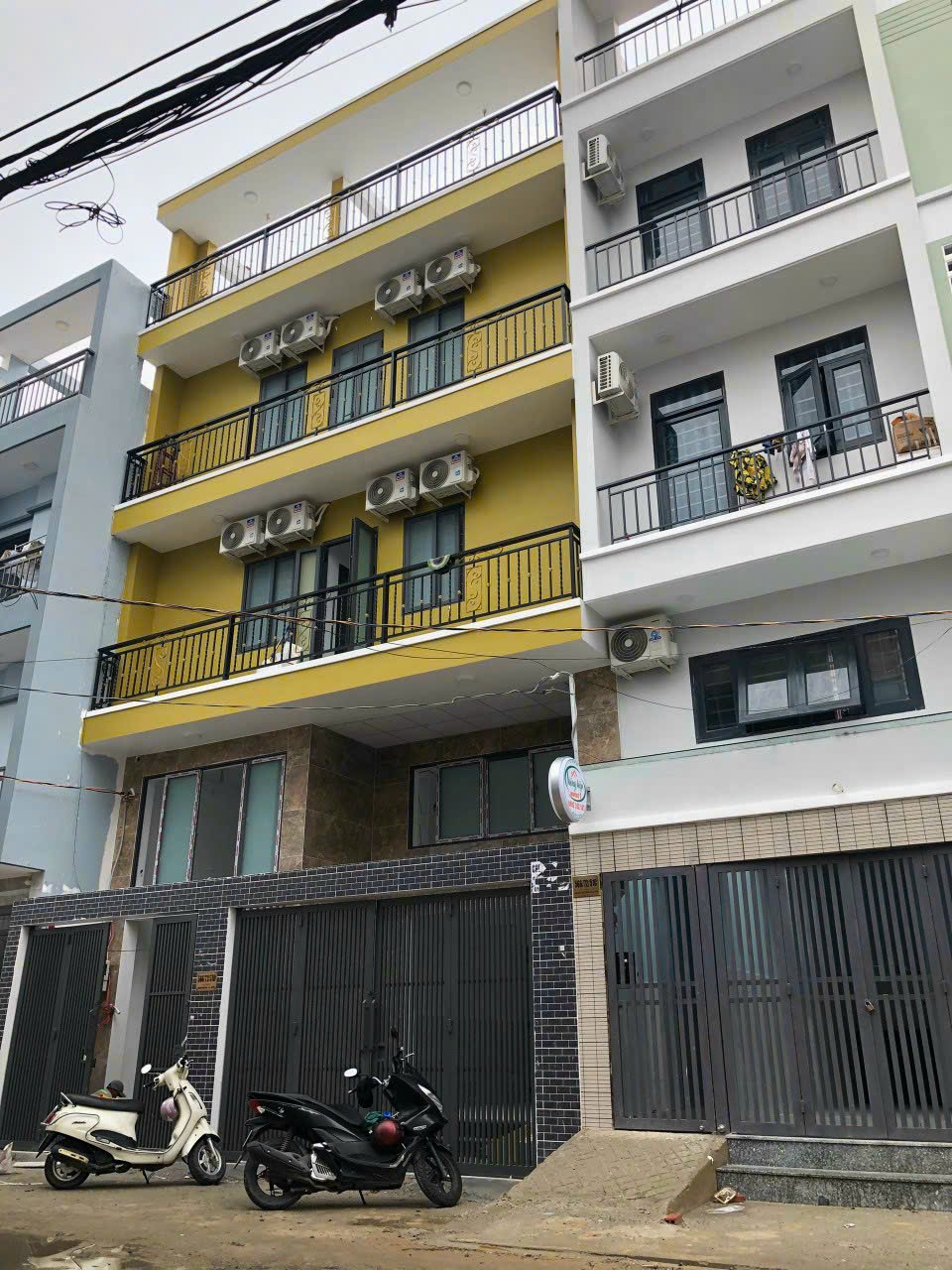 Cần bán Căn Hộ Dịch Vụ Ngay Cổng Đại Học Văn Lang, Nguyễn Thái Sơn, Gò Vấp