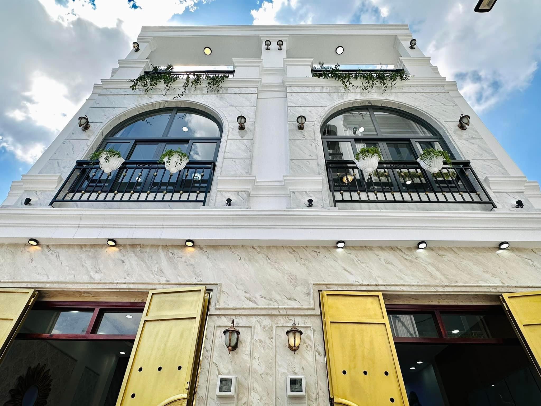 CHÀO BÁN CẶP SIÊU PHẨM TÂN CỔ ĐIỂN GIÁ CỰC SỐC NHÀ CỰC ĐẸP