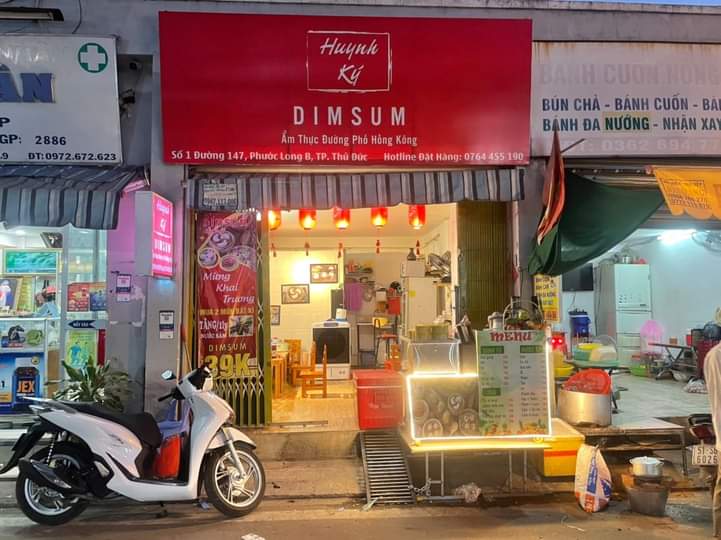 Cần sang quán gấp. Số 1 đường 147 phước long B quận 9, gần chợ + khu sinh viên đông dân cư- Diên tích: 30m2- Giá thuê