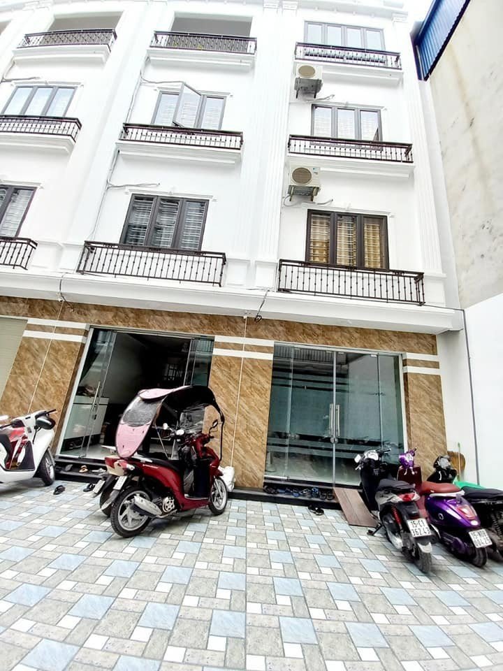 Bán nhà phố Vĩnh Tiến - Lê Chân, 64m 4 tầng như mới GIÁ 3.15 tỉ cạnh Gara ô.tô