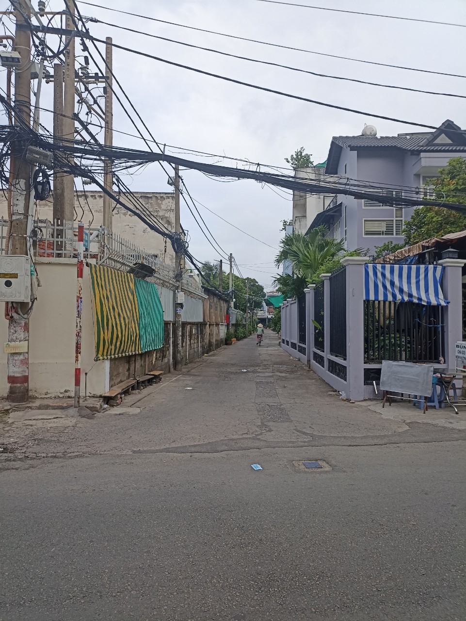 Cần tiền bán gấp nhà HXT Khuông Việt, P.Phú Trung, Tân Phú