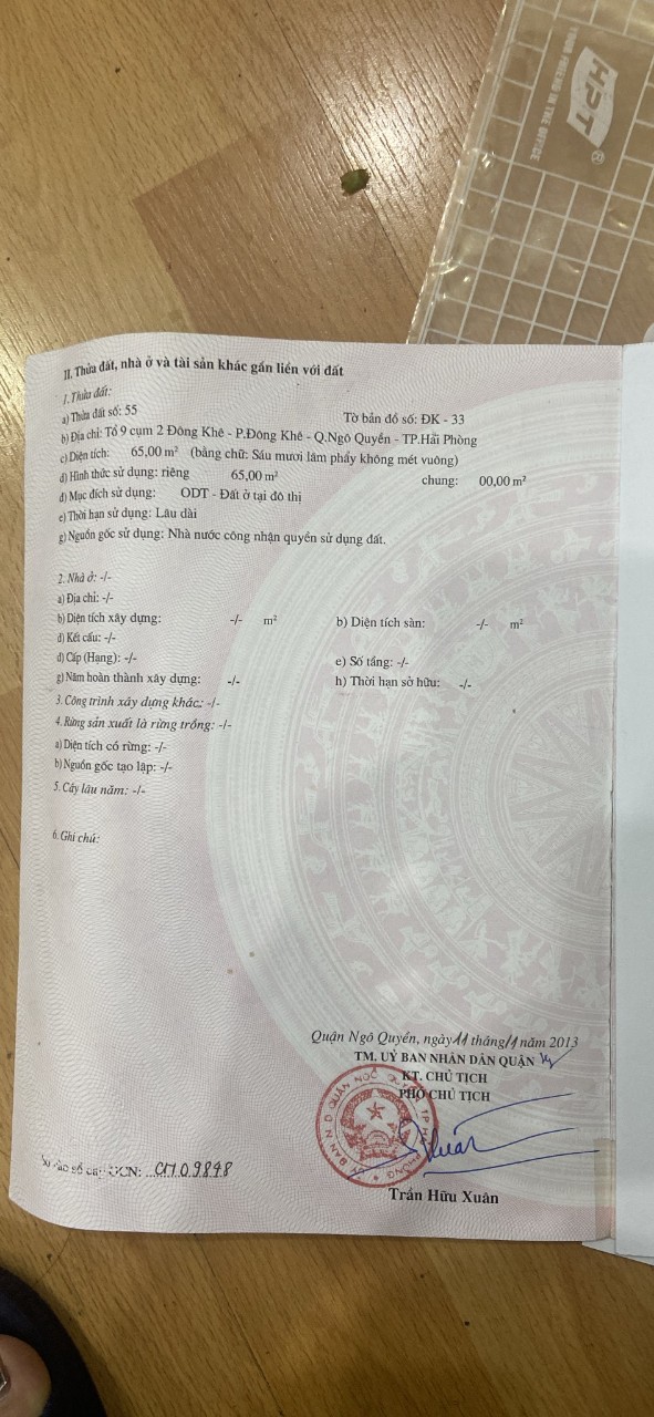 Bán nhà đường Đông Khê, diện tích 65m 3 tầng độc lập GIÁ 3.7 tỉ ngõ nông