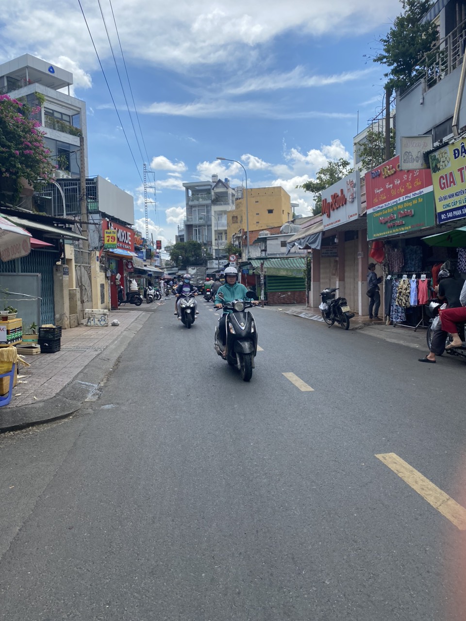 Biệt thự 1 đời chủ nay cần tìm chủ mới 2 MT hẻm trước sau Phan Xích Long, P3, Phú Nhuận.