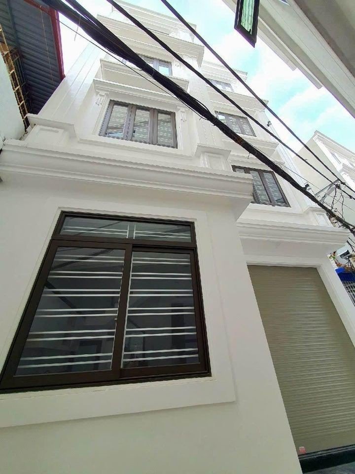 Bán nhà xây mới 4 tầng 4 ngủ lô góc GIÁ 2.5 tỉ ngõ cực nông phố Nguyễn Bình - Lạch Tray