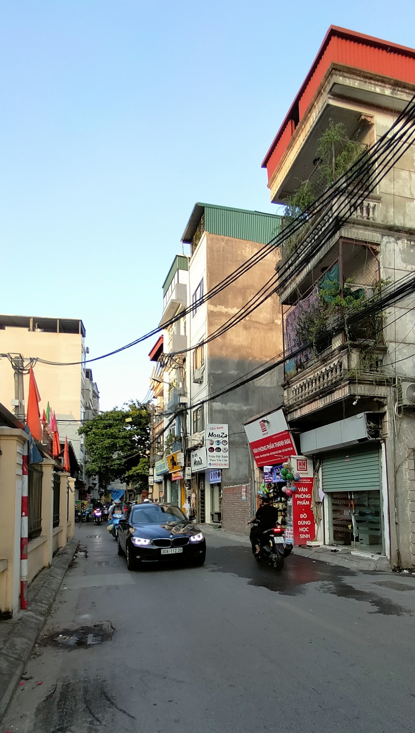 Mặt phố Cổ Nhuế 135.2m2, Kinh doanh sầm uất, 2 tầng 15.8tỷ