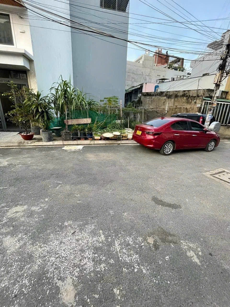 Kẹt tiền cho con đi nước ngoài cần bán gấp lô đất