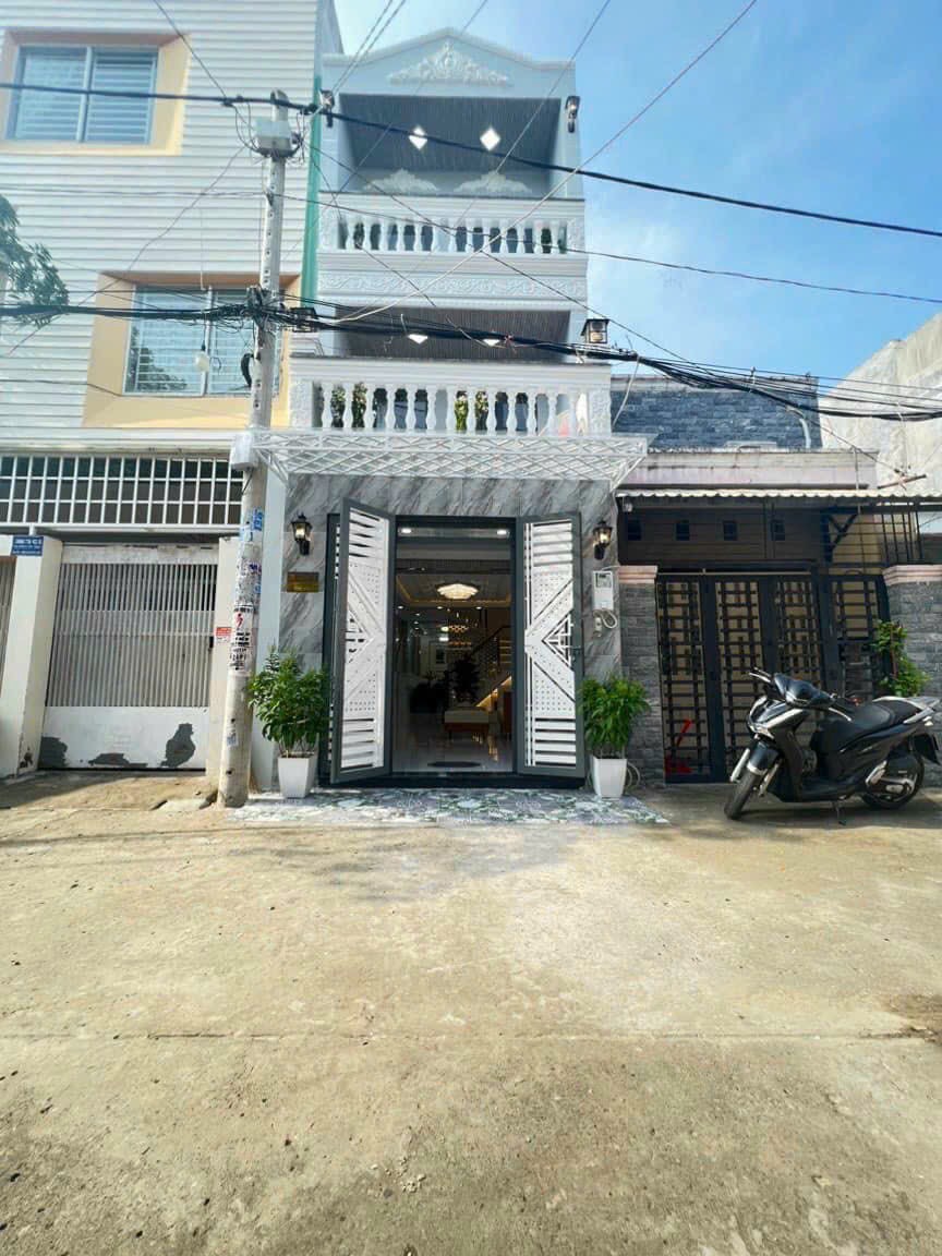 Bán nhà hẻm 1942 thông qua 1886/78 Huỳnh Tấn Phát , thị trấn Nhà Bè.