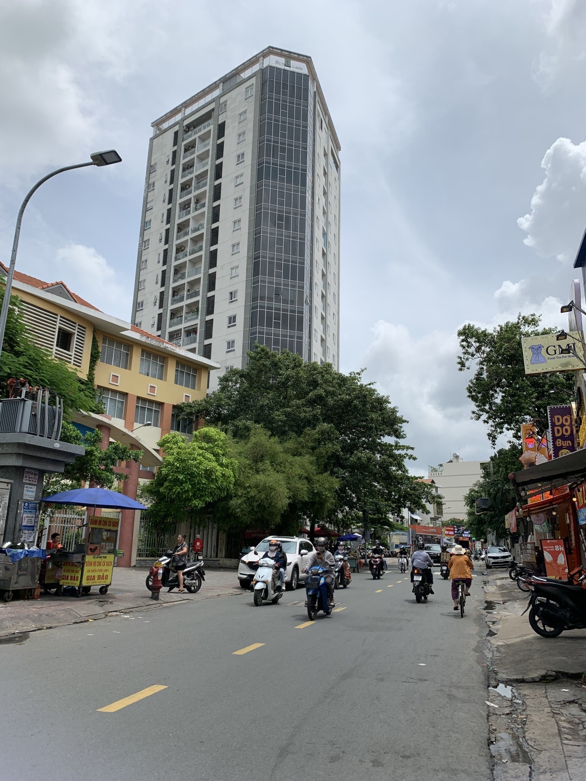 Bán Gấp nhà Đường Nguyễn Văn Đậu, Phường 6, Quận Bình Thạnh.