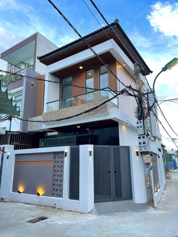 Nhà 2T 2 mặt đường Vĩnh Ngọc chỉ 2,5 tỷ