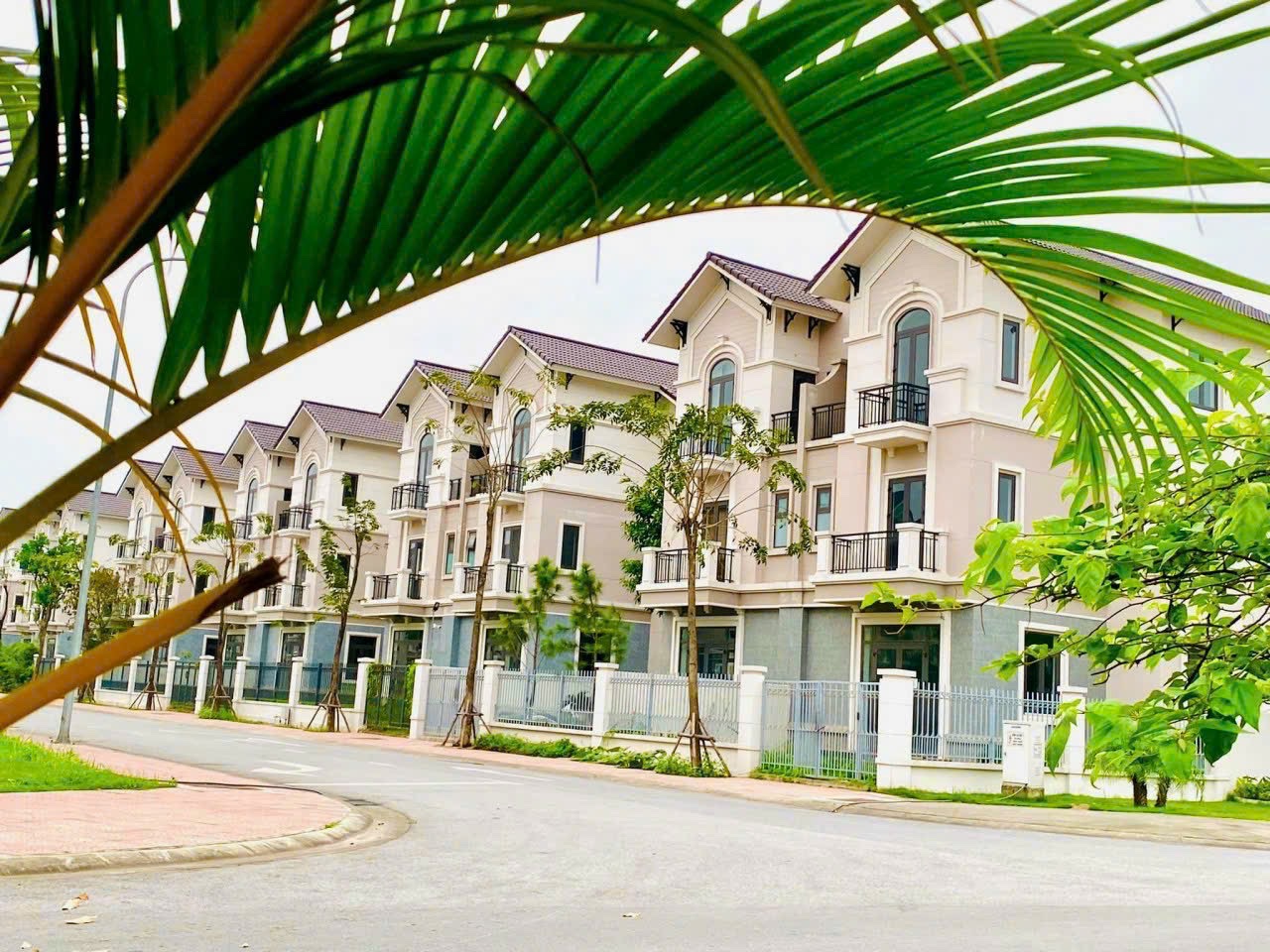 Bán BIỆT THỰ 135m2 Giá Tốt tại TP. Từ Sơn. Giá chỉ 6,8x tỷ