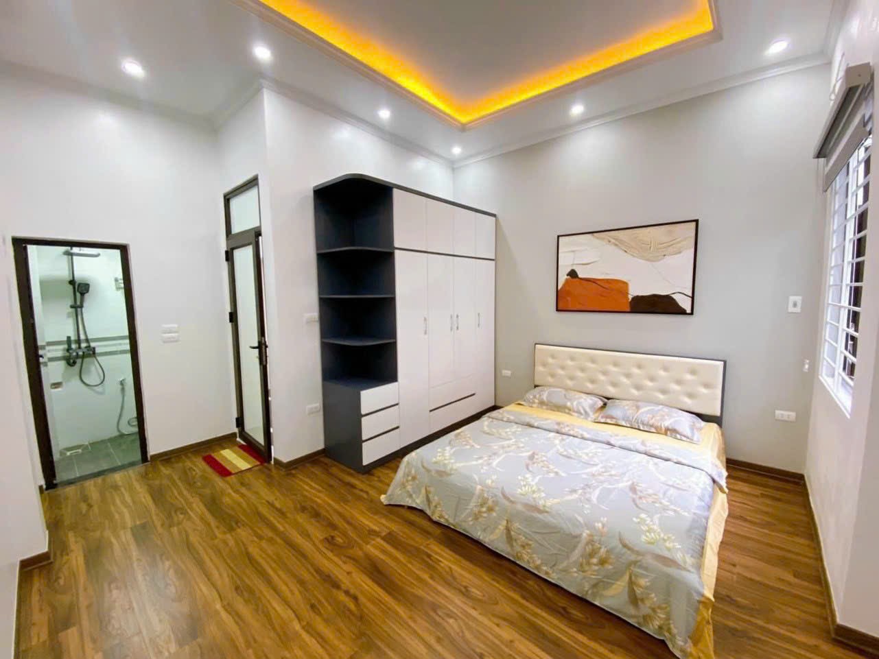 BÁN NHÀ ĐẸP VĂN HỘI RẺ ĐẶC BIỆT HIẾM ĐỦ CÔNG NĂNG CHO GIA ĐÌNH ĐÔNG THÀNH VIÊN