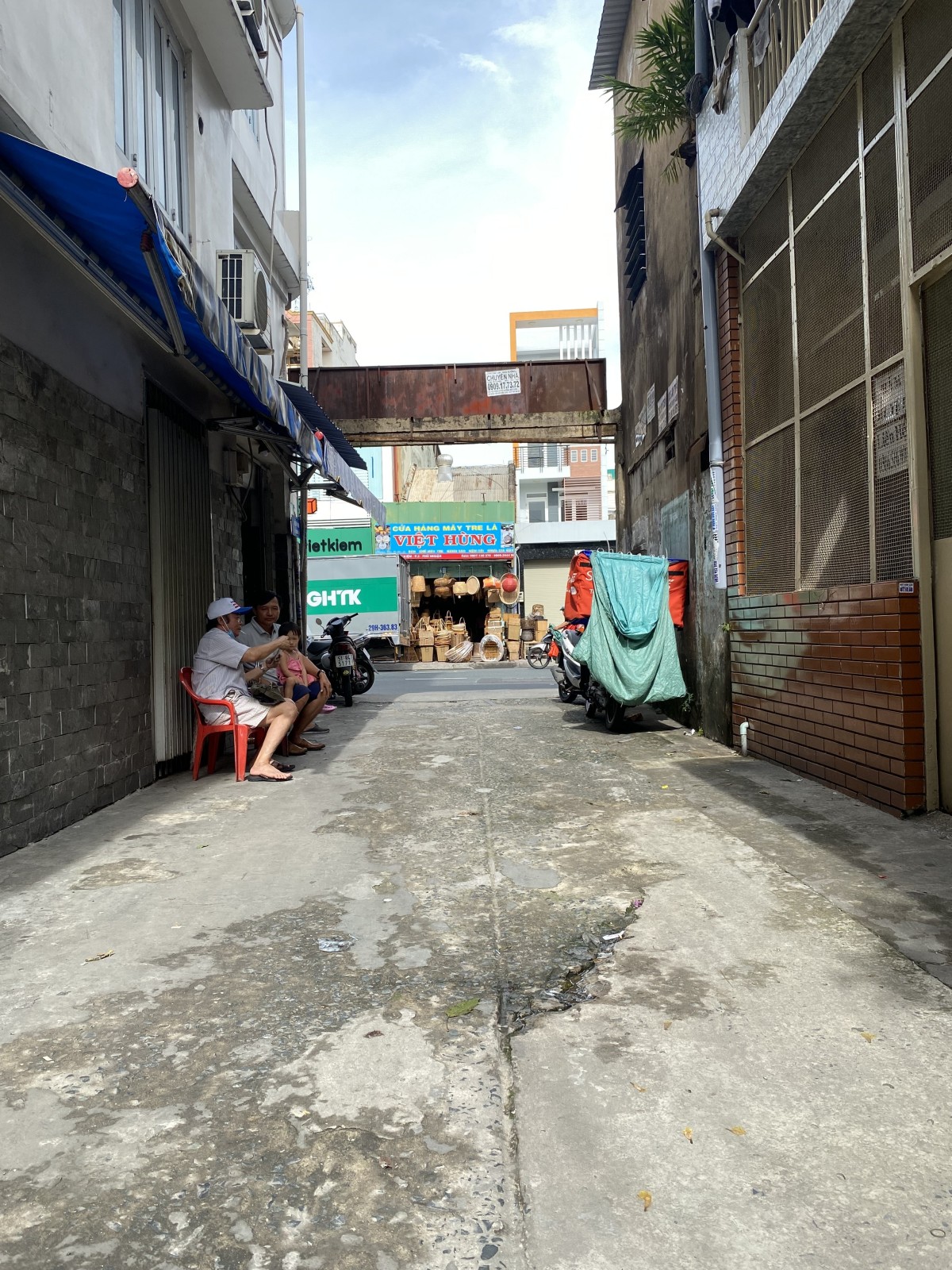 Bán Gấp nhà 56m2, Đường Phan Xích Long, Phường 9, Quận Phú Nhuận.