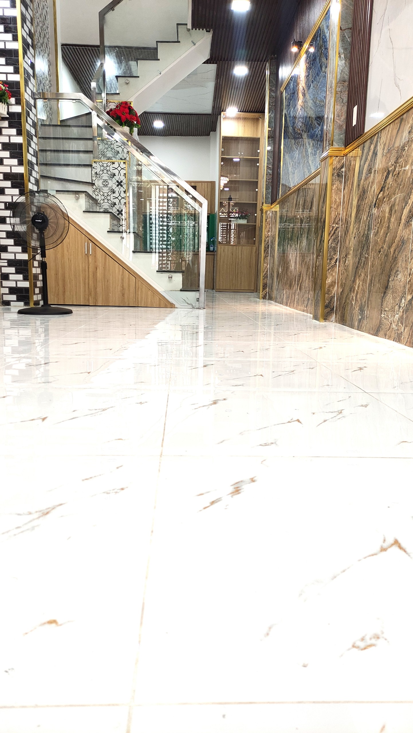 Bán Nhà Nguyễn Thị Tần, Quận 8, 53m2, 4Tầng, Ngay Cầu Chữ Y, Mới ở ngay