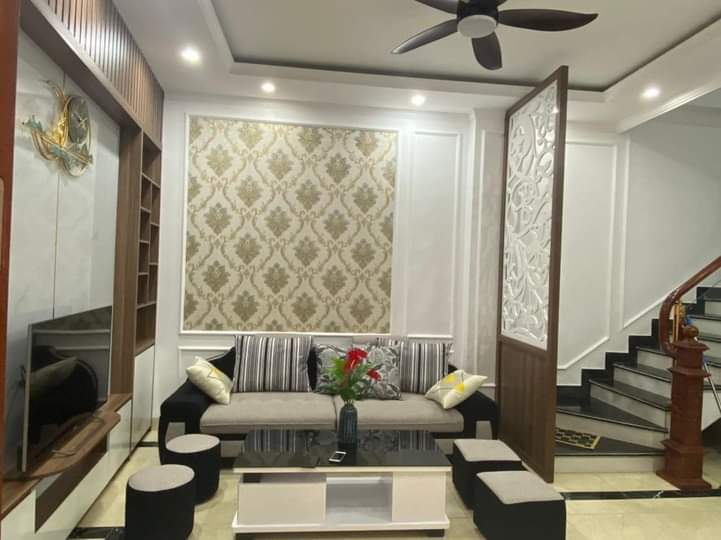 phố Bồ Đề, Long Biên, Hà Nội nhà mới sẵn nội thất...