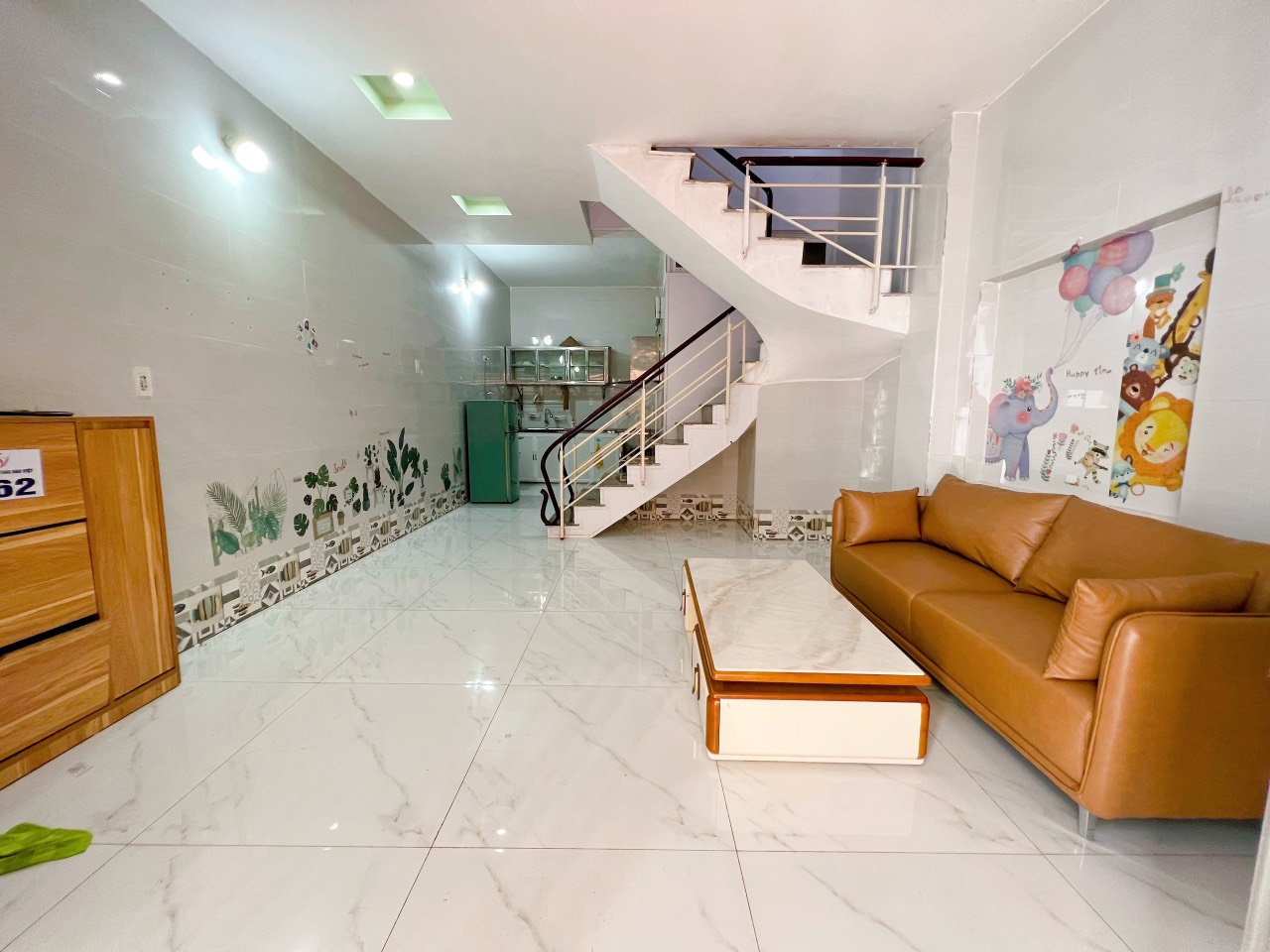 Bán nhà phố Văn Cao, 41m 3 tầng GIÁ rẻ chỉ 1.79 tỉ gần ngay Cầu Rào