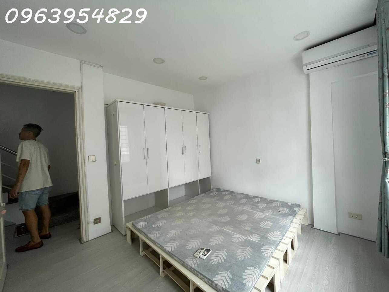 NHÀ ĐẸP CHÍNH KINH, QUẬN THANH XUÂN, GẦN PHỐ, NGÕ THOÁNG RỘNG, CHỈ 3.15 TỶ