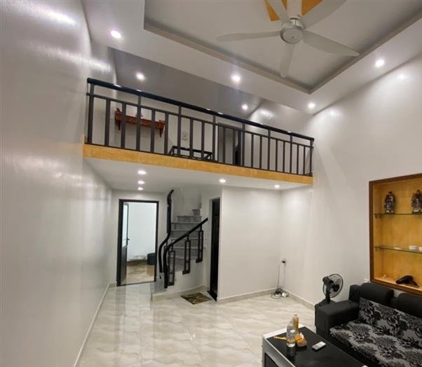 Bán nhà ngõ 69 Chợ Con, diện tích 47m 2 tầng GIÁ 1.76 tỉ độc lập sân cổng riêng