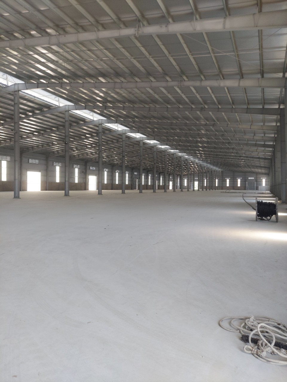 cho thuê 760,3200,5000, 7600,9000m kho xưởng khung thép zamil mới cụm công nghiệp lạc đạo văn lâm hưng yên
