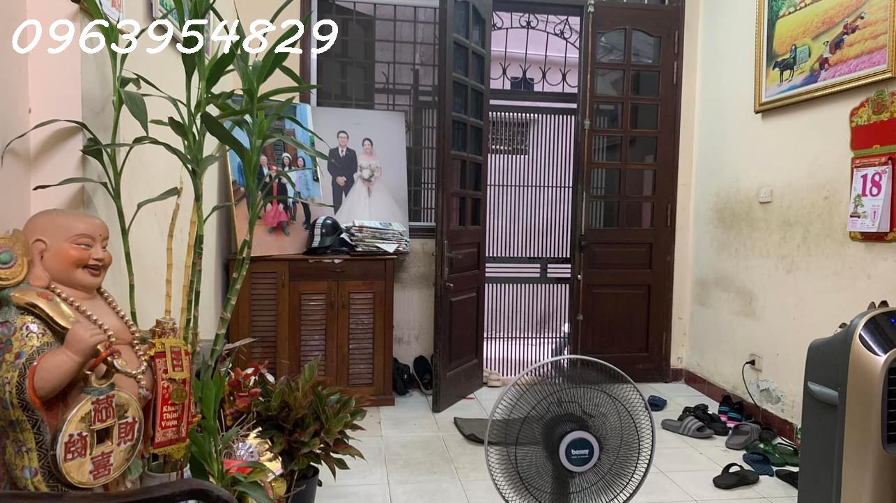 BÁN NHÀ PHƯƠNG MAI, QUẬN ĐỐNG ĐA, PHÂN LÔ, GẦN Ô TÔ, CHỈ 6.2 TỶ