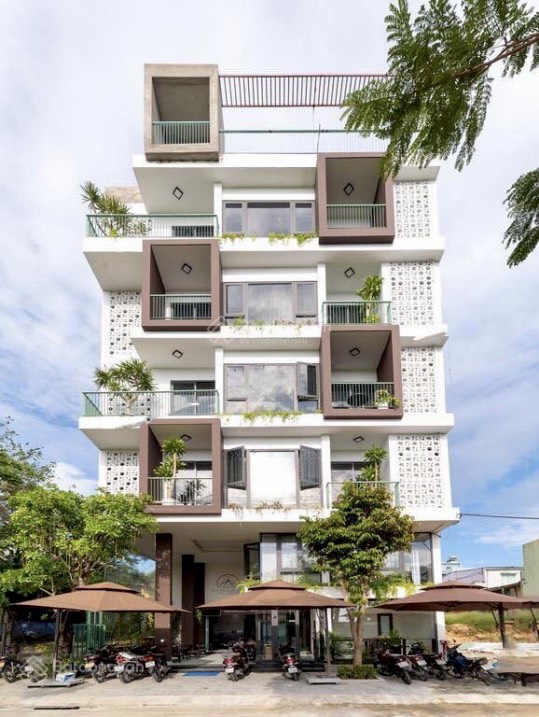 BÁN TOÀ CĂN HỘ 7 TẦNG - 2 MT HOÀI THANH - NGŨ HÀNH SƠN - DÒNG TIỀN 1,2 TỶ/NĂM