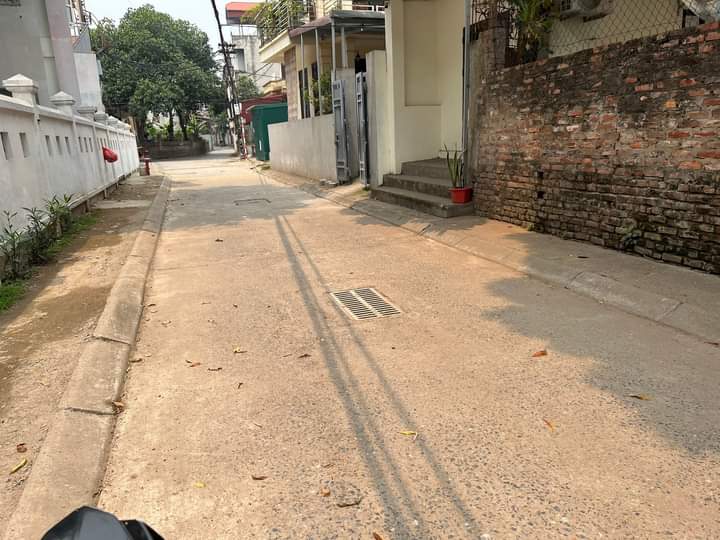 Bán Đất Phố Bắc Cầu Long Biên Hà Nội 36m2, giá nhỉnh 1 tỷ