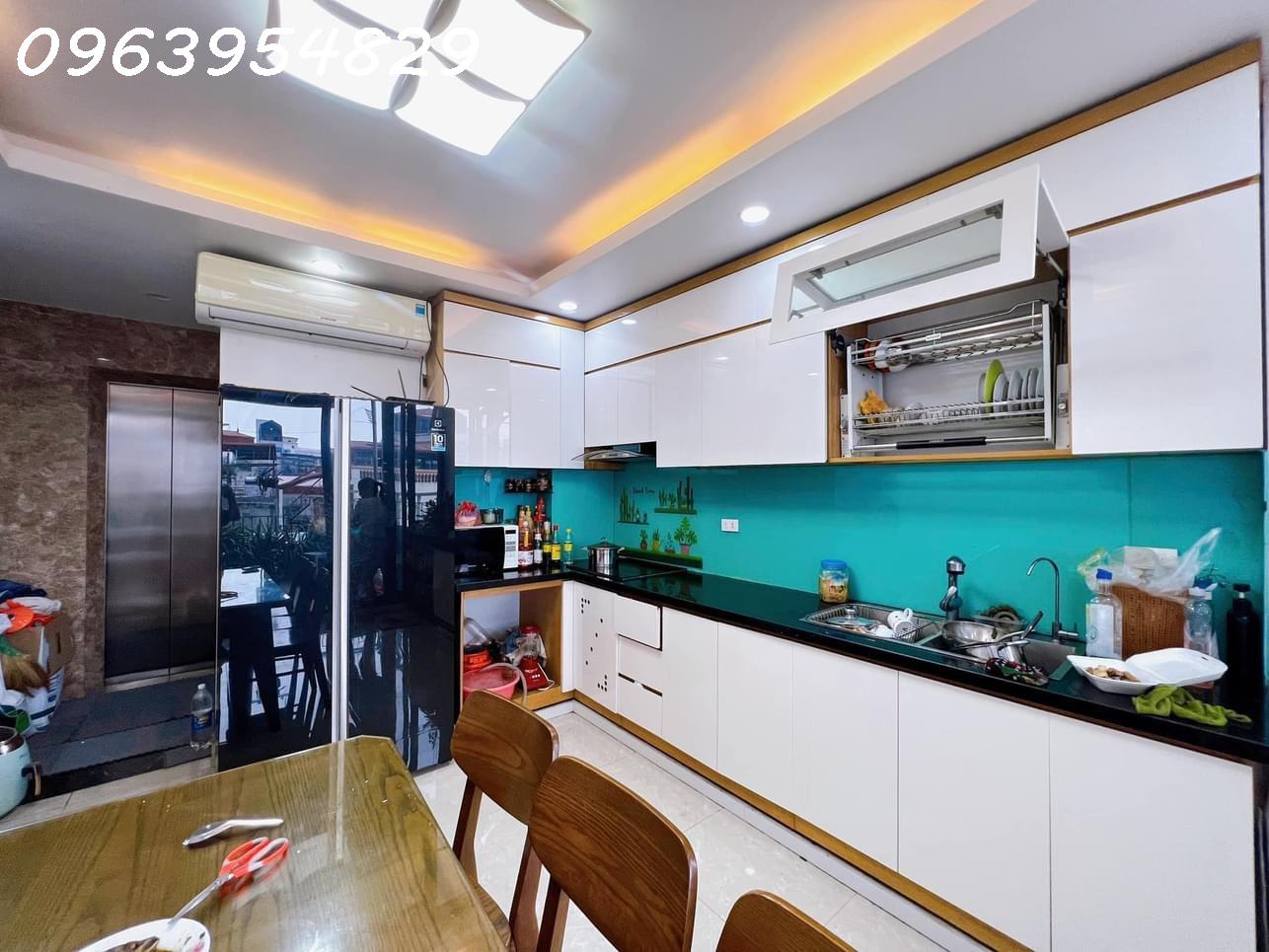 BÁN NHÀ PHỐ BÍCH CÂU, QUẬN ĐỐNG ĐA, NHÀ DÂN XÂY, RẤT GÂBF PHỐ, 3 THOÁNG, 6 TẦNG THANG MÁY, MÓNG 10 TẦNG, CHỈ 9.9 TỶ