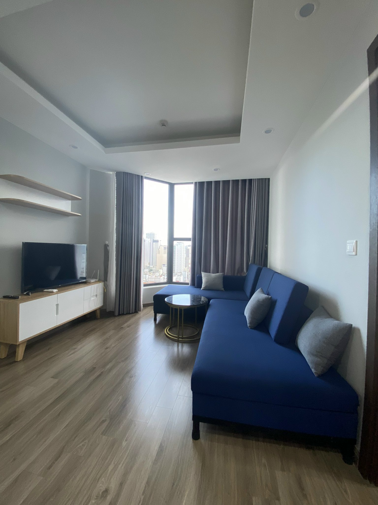 Hud Building cho thuê căn hộ 60m2 có 2 phòng ngủ tại đường Nguyễn Thiện Thuật