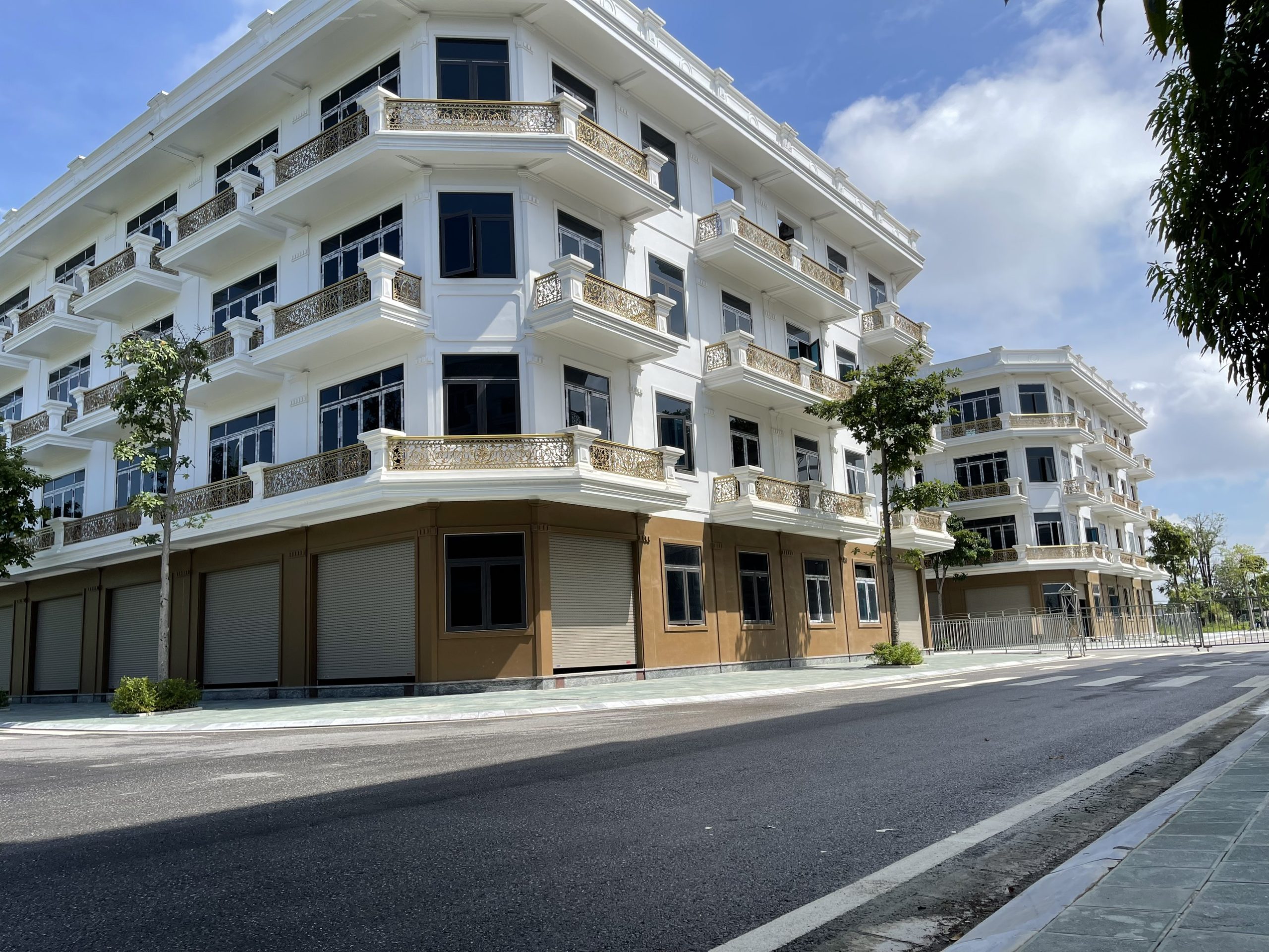 KĐT XUÂN HƯNG, THANH TOÁN 2,2 TỶ. NHẬN NHÀ, SANG TÊN SỔ NGAY.