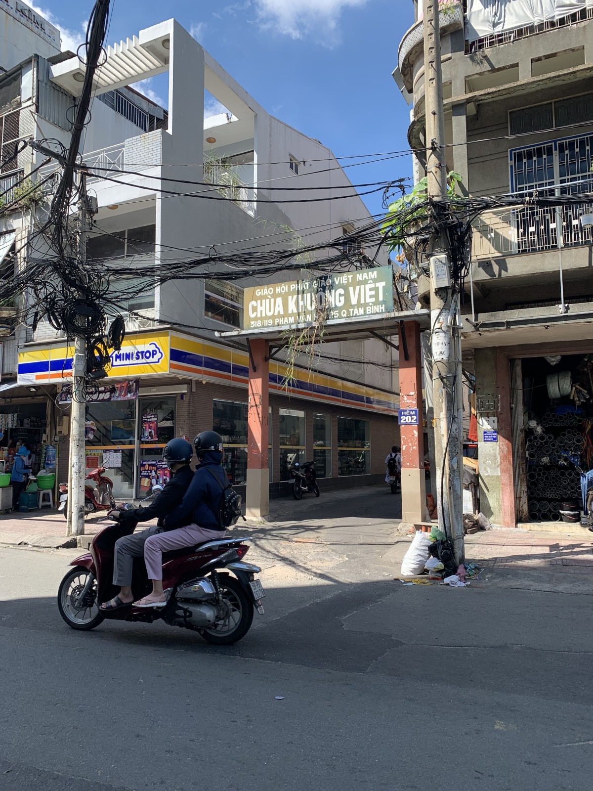 Bán Gấp Nhà 37m2, Đường Phạm Văn Hai, Phường 5, Quận Tân Bình.