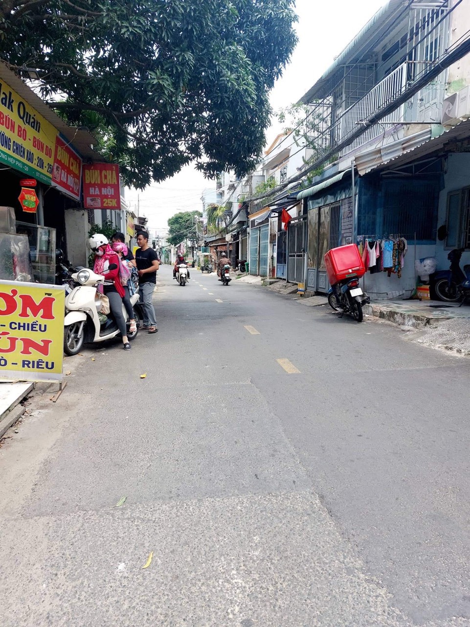 Nhà mặt tiền đường tăng nhơn phú DT 578m giá tốt , vị trí đẹp